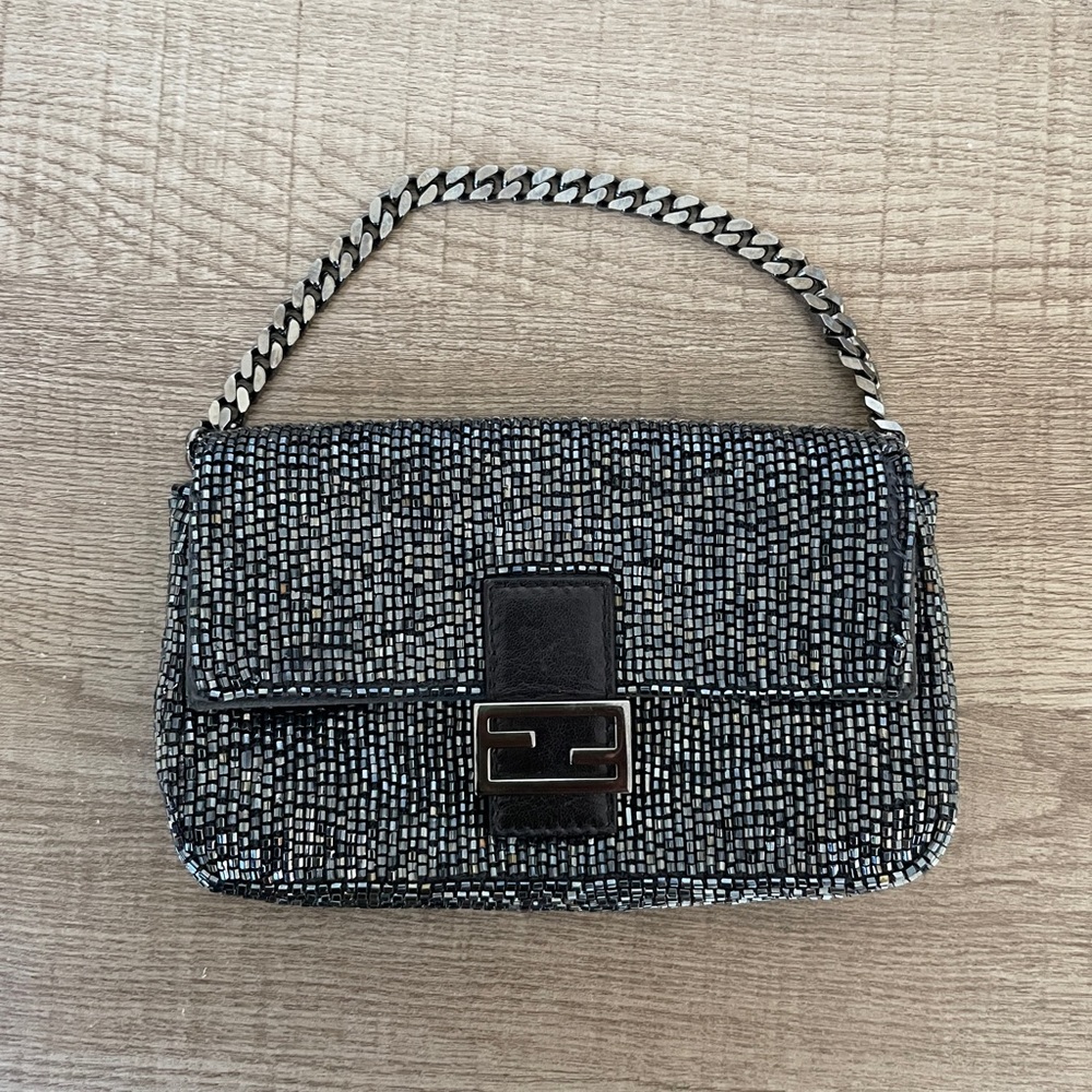 Fendi baguette